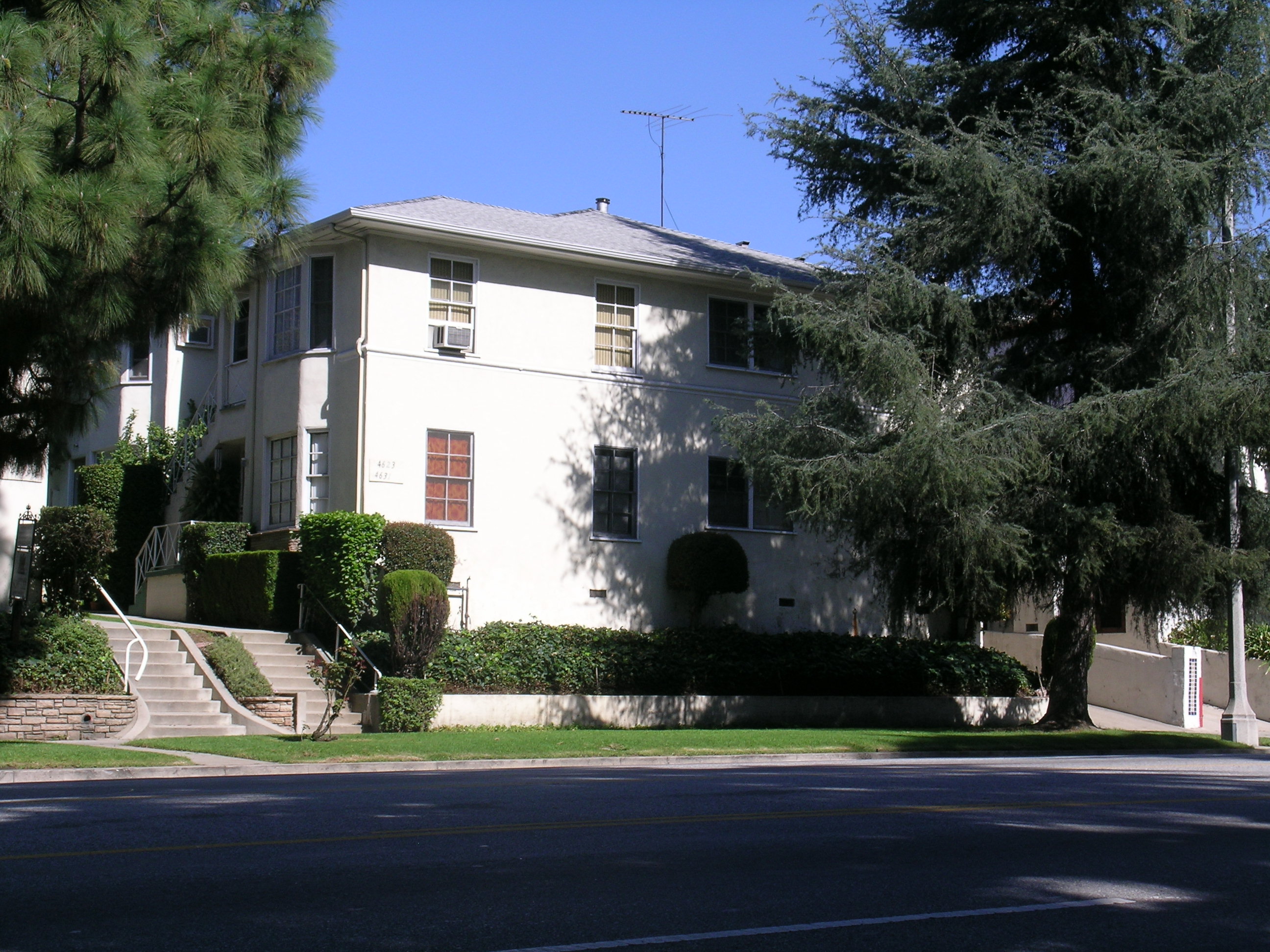 Historic Places Los Angeles - Resource Report